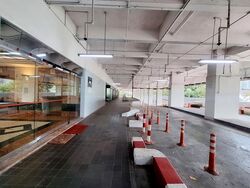 High Street Centre (D6), Office #511598501